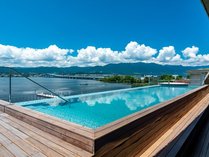 YANMAR SUNSET MARINA CLUBHOUSE&HOTEL�̎{�ݎʐ^2