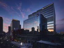 �C���^�[�R���`�l���^���D�y by IHG�̊O�ώʐ^
