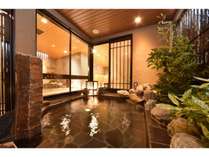 �V�R����@�K���̓��@�h�[�~�[�C���������̎{�ݎʐ^1