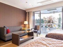 ����Ȃ݃X�v�����O�X�J���g���[�N���u�E�z�e������̎{�ݎʐ^2