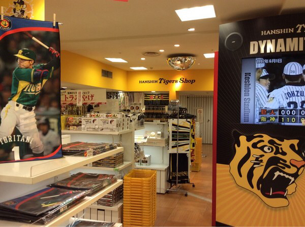 ��_�~�c�{�X