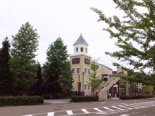 ����v���~�A���E�A�E�g���b�g