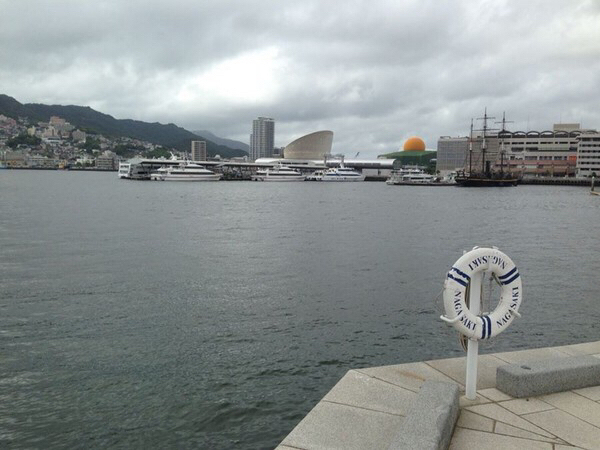 ����o�����[�t