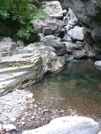 �����ߓ���