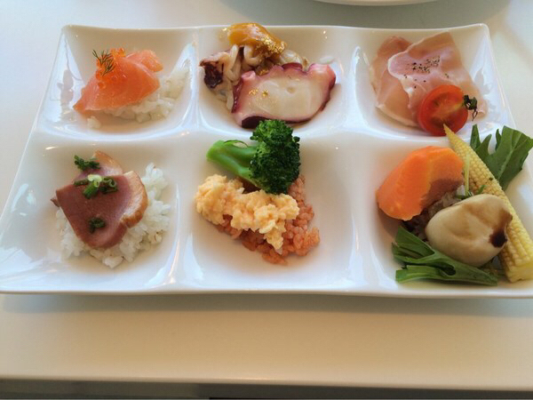 �e����������21