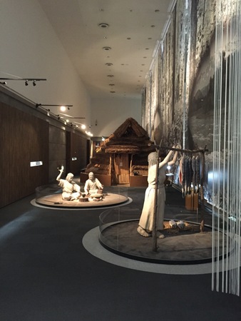 ����s������