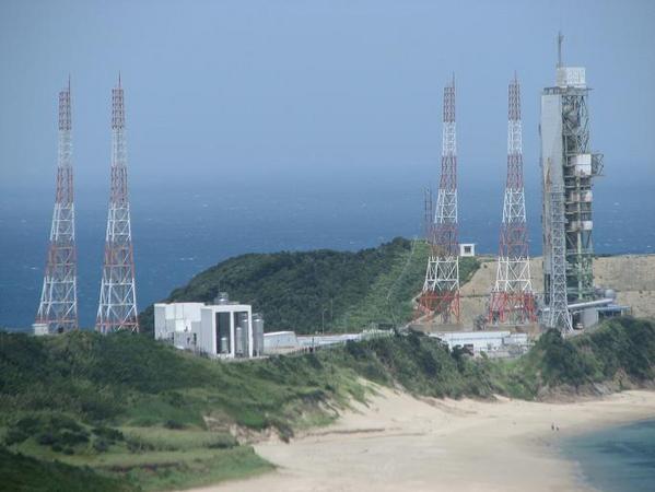 ��q���F���Z���^�[���P�b�g�̋u�W�]��