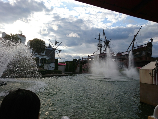 �u���X�y�C�����p���P�G�X�p�[�j��