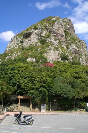 �ɍ]���^�b�`���[