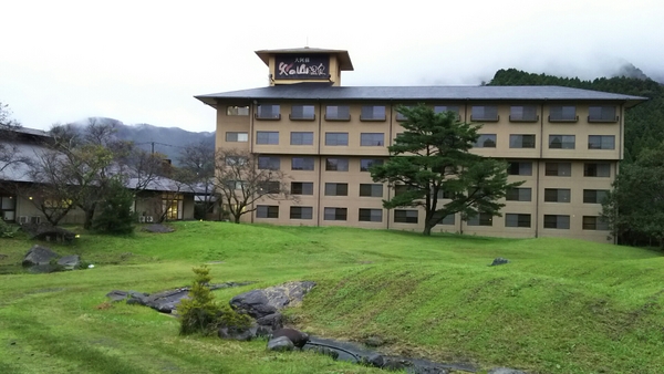 �΂̎R���� �ǂ�ǂ���