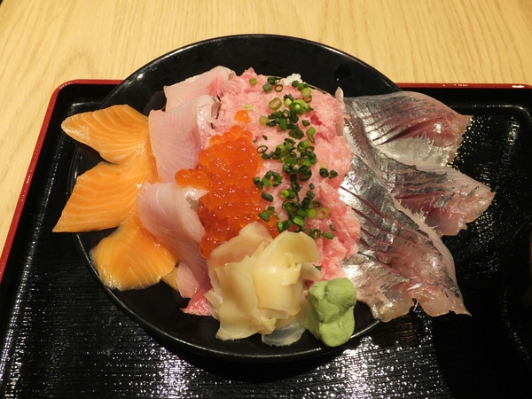 ���X�J�M�C