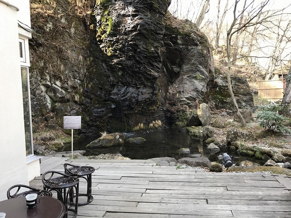 ���ȃO�����h�z�e����̓�