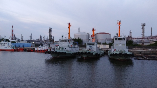 �l���s�R���r�i�[�g��i�N���[�Y