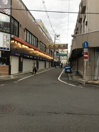 ��䒩�s