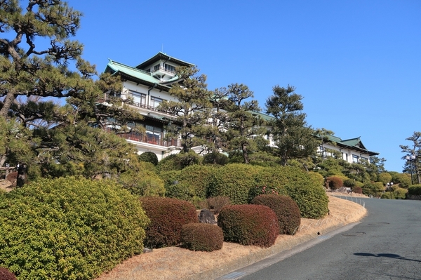 ���S�N���V�b�N�z�e��