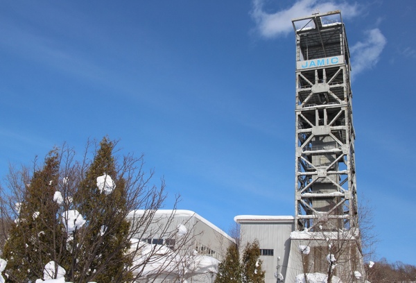 �n�����d�͎����Z���^�[�Ւn