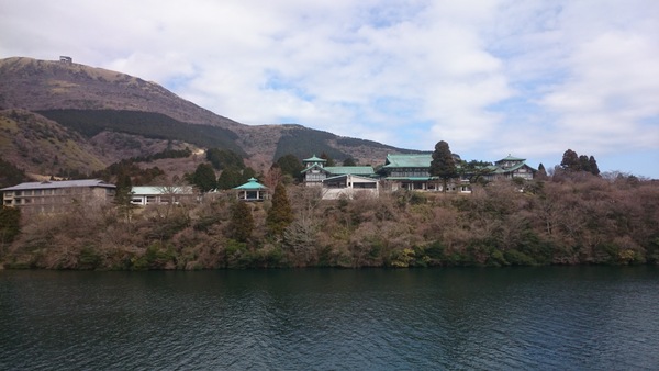 ��i���A�艷�� ���{�a