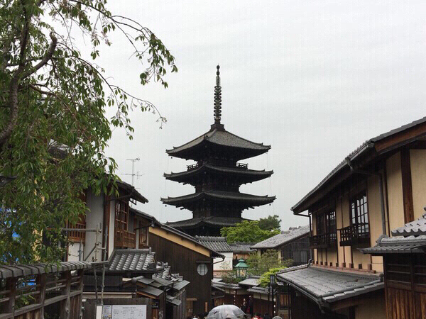 �@�ώ��i����̓��j