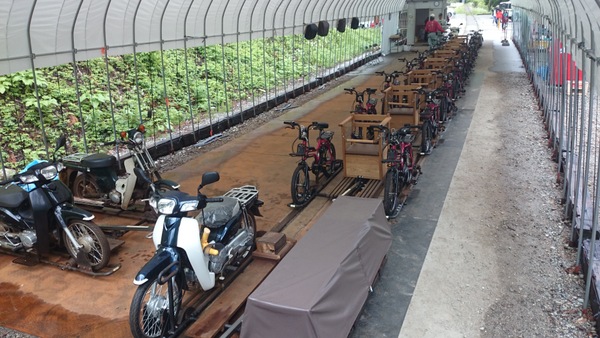 ���[���}�E���e���o�C�N�@�f�����������@�f���I�I