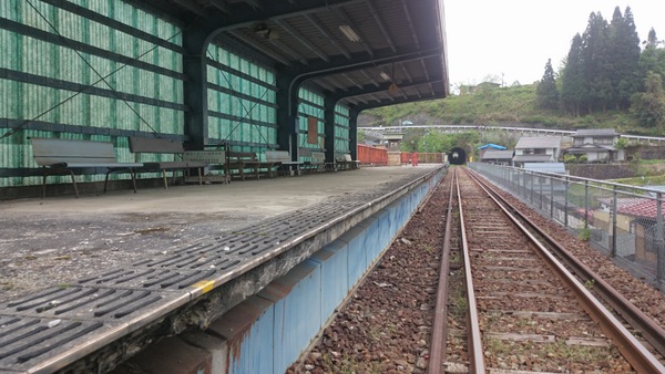 ���[���}�E���e���o�C�N�@�f�����������@�f���I�I