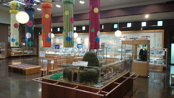 �H�ہE���Z���^�[