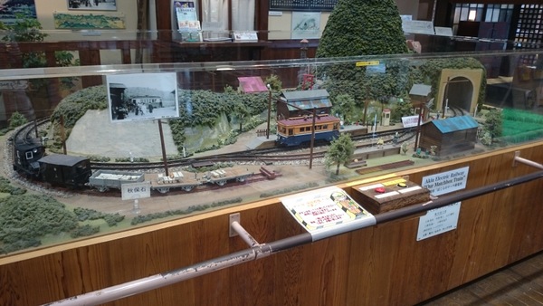 �H�ہE���Z���^�[