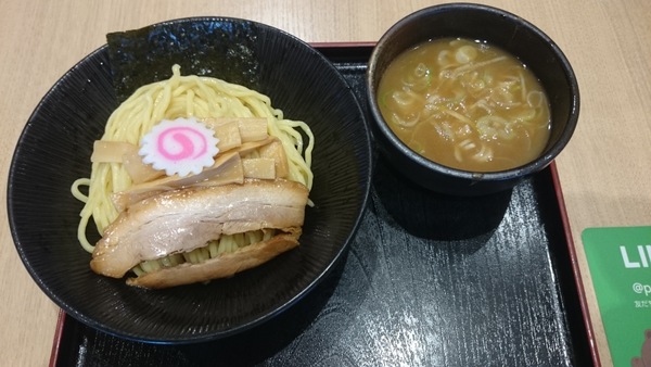 ��֎����ԓ� ��J�T�[�r�X�G���A �i�����j�t�[�h�R�[�g