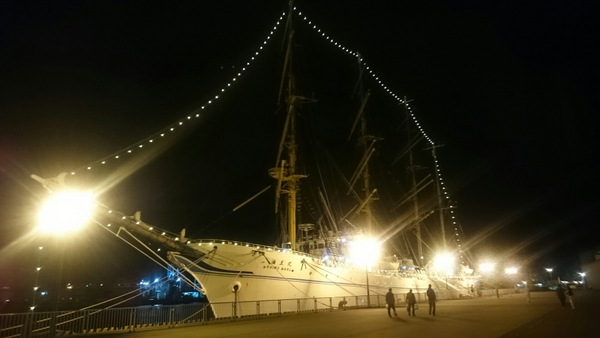 ���H���`