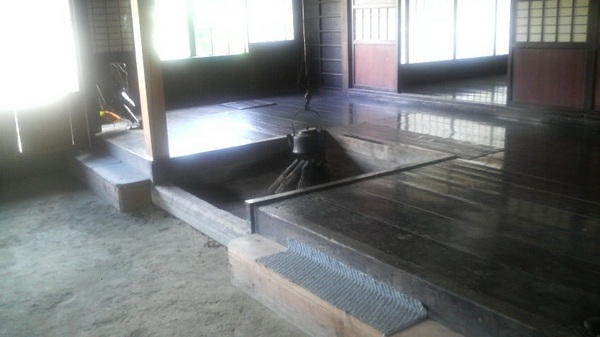 �{�\����