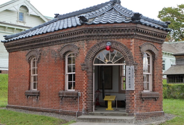 �k�C���J��̑�