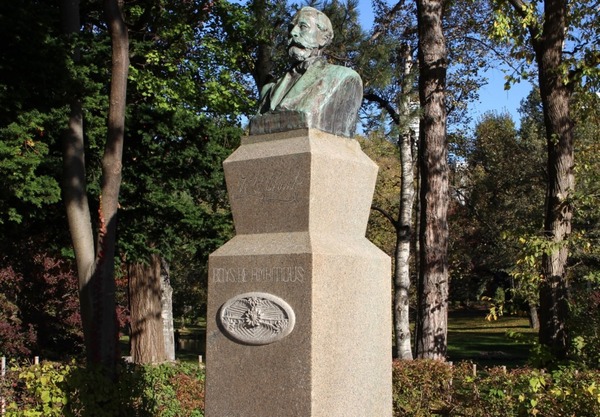 �k�C����w