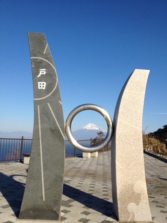 �o������