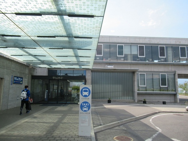 ������������h