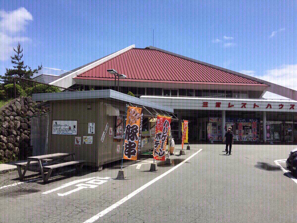 ���̖{���X�g�n�E�X