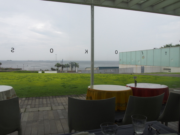 ���{����p��