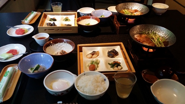 �l�G�ʂ̏h�@�ӂ闢