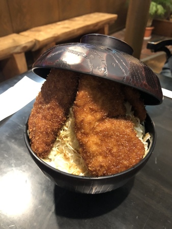 �H���E�i���K��