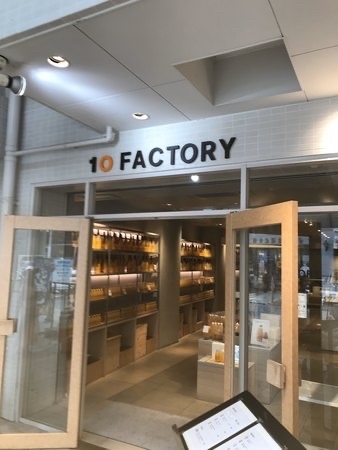 10 FACTORY ���R�{�X