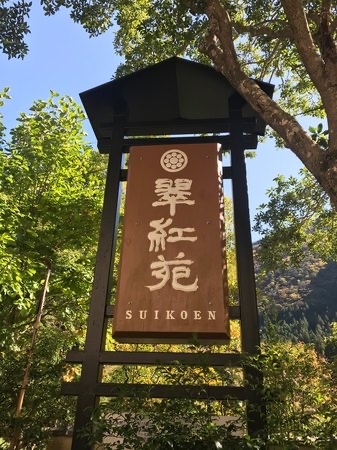 ����������@���g��