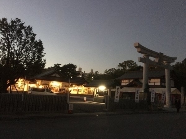 �L���썑�_��