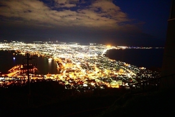 ���َR�W�]��