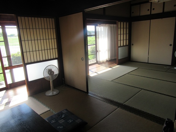 ���̏h�Ƃ݂�