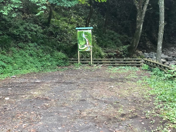 ��T��s����