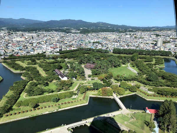 �ܗŊs����