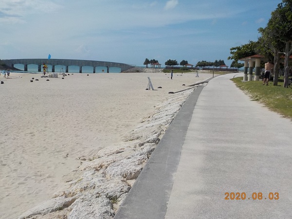 �T�U���r�[�`�z�e�������]�[�g����