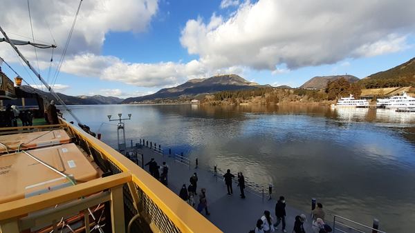 �������`