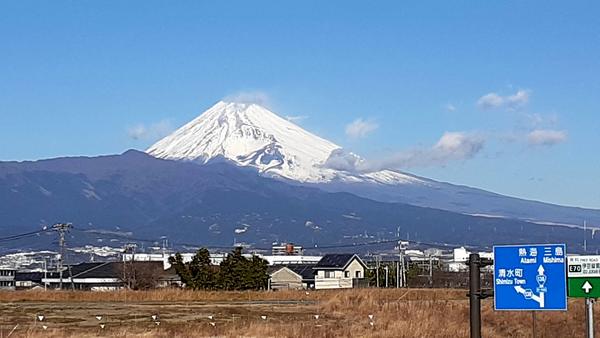 ���̉w�ɓ��Q�[�g�E�F�C����