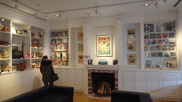 �͌��Ζk���~���[�W�A��