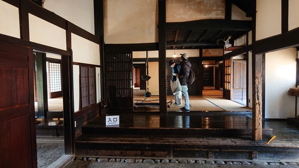 �V���Ɓi�]�˓������Ă��̉��j