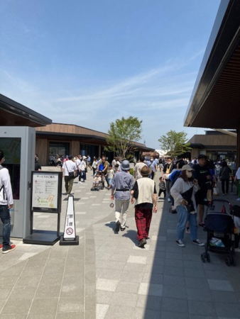 �ӂ���ԉ��v���~�A���E�A�E�g���b�g